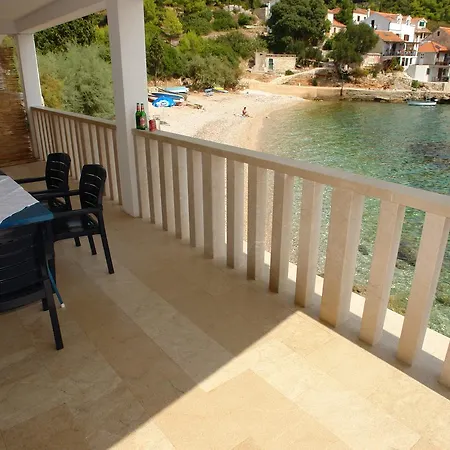 Robinson Anastazia Apartment