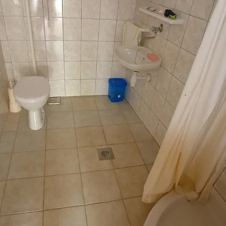 Robinson Anastazia Apartment