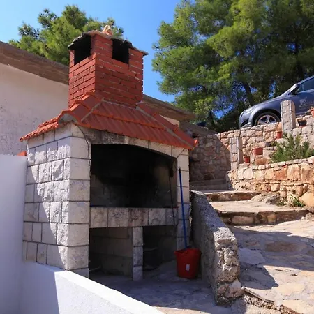 Robinson Anastazia Jelsa (Hvar)