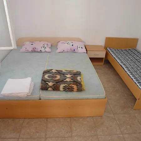 Διαμέρισμα Robinson Anastazia