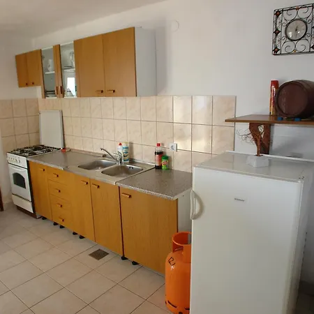 Robinson Anastazia Jelsa (Hvar)